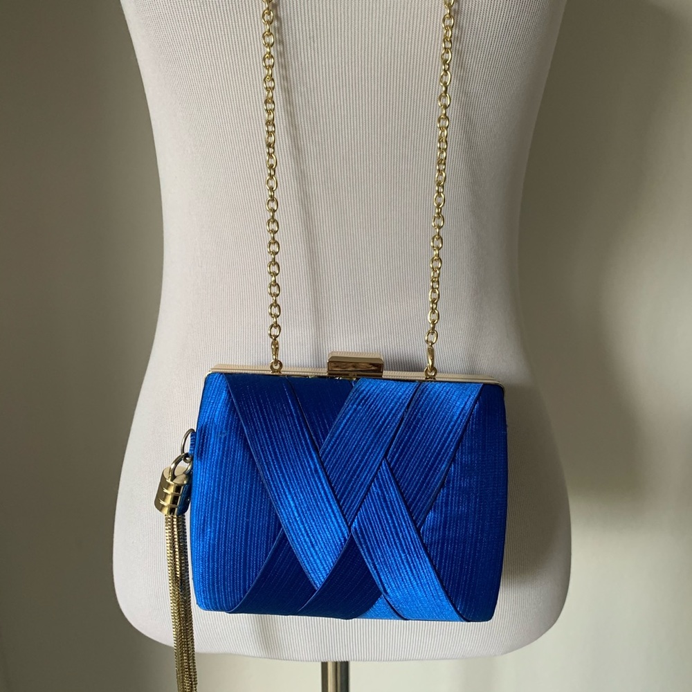 Guess by Marciano Pleated Satin Clutch - Picture 8 of 8